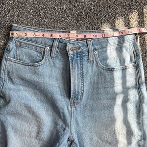 Madewell The Curvy Perfect Vintage Jean size 28